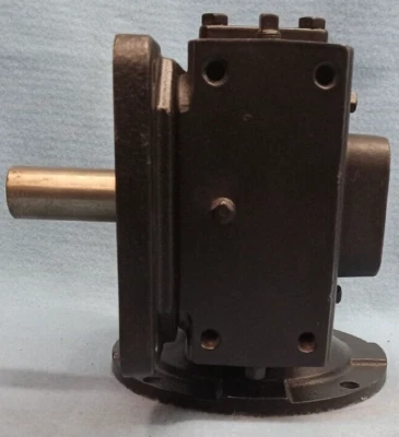 RELACIÓN REDUCTORA DE VELOCIDAD WINSMITH E20 CUADRO 50:0 56C 1750 RPM E20MDVS51000FT Foto 1 de 4