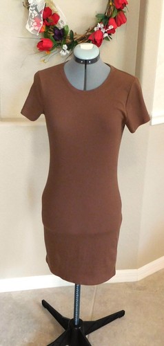 UNDERCOVER Abito Victoria's Secret ROSA moka bodycon manica corta nuovo senza etichette taglia Large L spiaggia