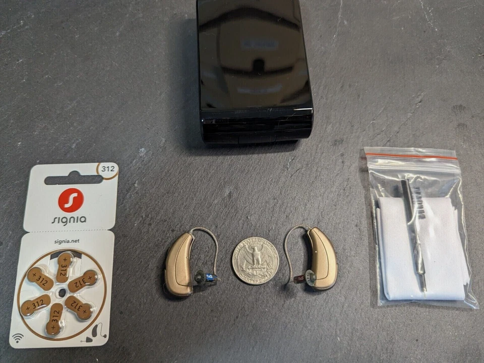 Unitron N Moxi Dura 600 RIC hearing aids wireless/bluetooth - Image 1 of 1