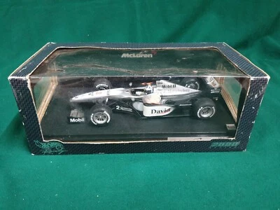 Hot wheels mclaren mp4-15 coulthard 2000 codice 26740 - Immagine 1 di 4