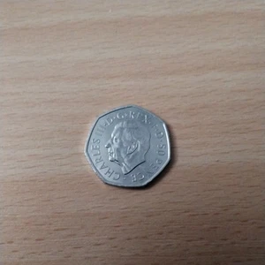 König Karl III Krönung 50p Münze extrem selten - Bild 1 von 2