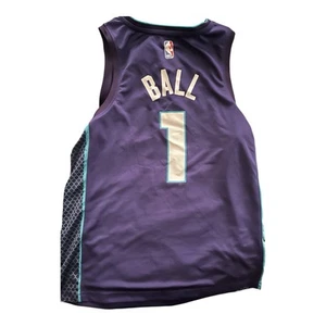 Hornets Lamelo Ball Jersey Adult Small - Picture 1 of 3