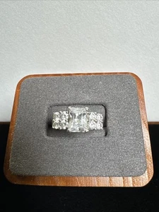 GSJ Thailandia argento sterling 925. Anello con zirconi. Misura 6 - 4,81 grammi - Foto 1 di 8