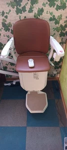 Treppenlift, 2 Jahre Alt - Bild 1 von 6