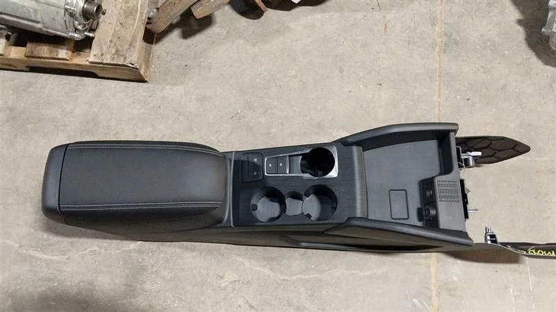 2020-2022 Ford Escape Front Floor Center Console At Temperature Control Black - Image 1 of 1