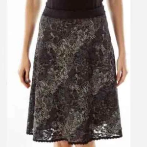 CABI Black White Tan Lace A-Line Fully Lined Skirt Size Small - Picture 1 of 7