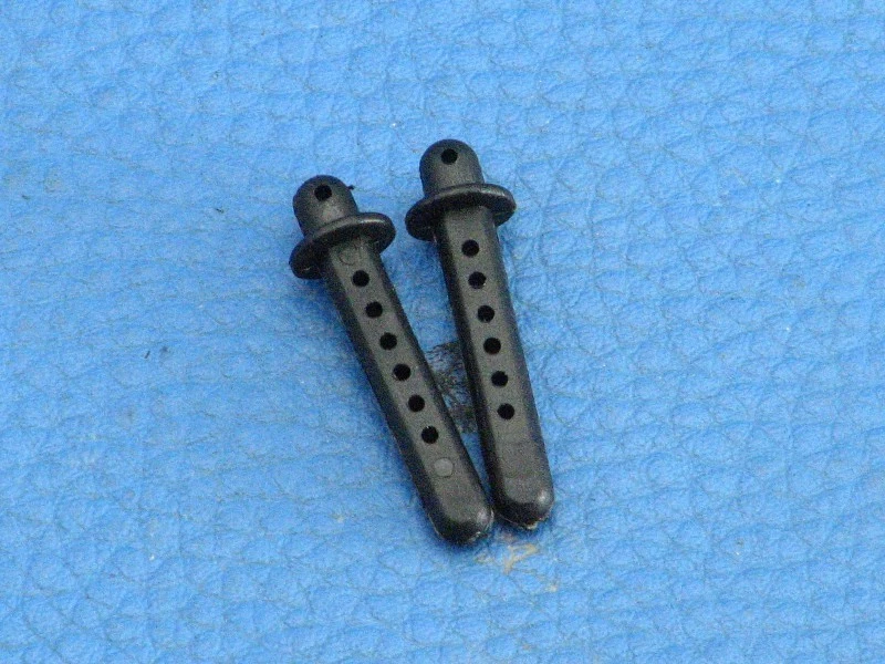 2x Fahrwerk Höhenverstellung vorne/hinten RC Car Huan QI 710 1100448729-4309 - Bild 1 von 1