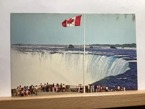 Horseshoe Falls from Table Rock House: Niagara Falls, Canada - Vintage Postcard - Picture 1 of 3