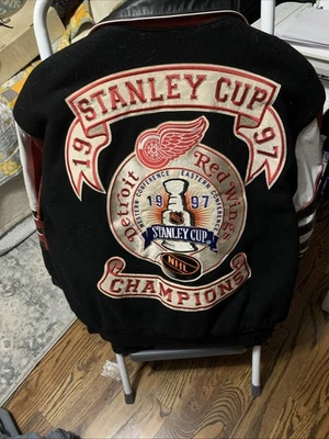 Jaqueta vintage Detroit Red Wings Stanley Cup Champions Jeff Hamilton GG - Imagem 1 de 4