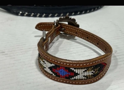 Collar Western de cuero con cuentas hecho a mano para mascotas perros resistente mecanizado a mano ajustable Foto 1 de 2