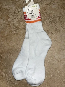 Neu mit Etikett Offline by Aerie weiße Crew-Damensocken Einheitsgröße 1 Paar - Bild 1 von 2