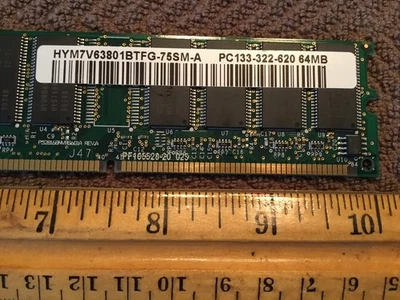 Hyundia 64MB PC133-322-620, hYM7V63801BTFG-75SM-A - Image 1 of 3