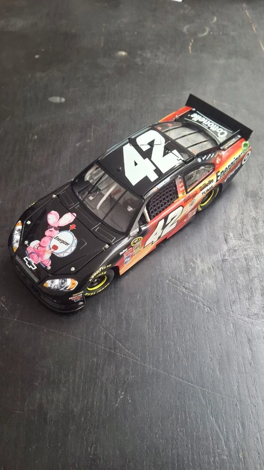 Chevrolet Impala Nascar #42 - 1:24 - Lionel Racing - Immagine 1 di 4