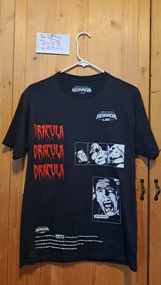 Camiseta Horror Line "Dez Skinn: Dracula" Negra Gráfica (Pequeña para Hombre) Foto 1 de 4