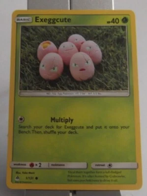 101PK001 - Exeggcute - 1/131 - Forbidden Light - Common - NM - Image 1 of 2
