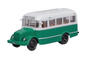 KAVZ-651 White/Green DEMPRICE Classic Bus 1:43 New! - Picture 1 of 1