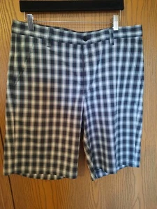 IZOD Golf Mens Extreme Function Plaid Chino Golf Shorts Size 34 NWOT - Picture 1 of 8
