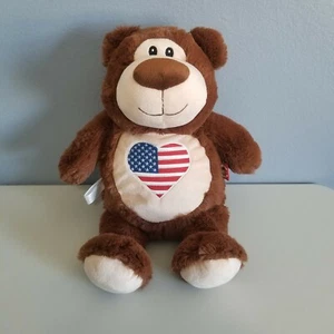 "Banco de bolsillo con cremallera para cubbies peluche animal de peluche oso marrón bandera estadounidense corazón 15" - Imagen 1 de 9