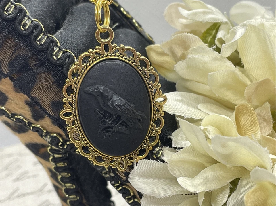 Black Crow Raven Gothic Steampunk Cameo Necklace Mens Womens Gift Wedding Gold T - Image 1 of 4