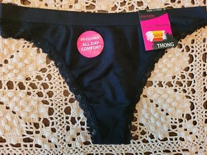 L/7 DAISY FUENTES Black LACE Seamless Stretch Slinky SeXy Thong Panty L11P035 - Picture 1 of 8