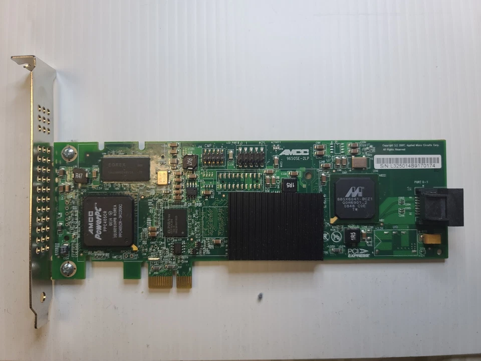 tarjeta controladora raid Foto 1 de 2