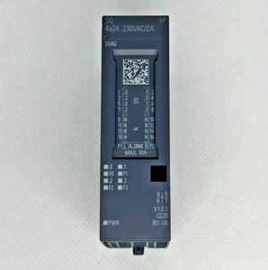 Siemens DQ 4x 24-230V AC 6ES7132-6FD00-0BB1 NEW 6ES71326FD000BB1 FAST SHIP BOX - Picture 1 of 3