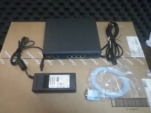 Cisco AIR-CT2504-25-K9 25 AP License w/Power WLC *No PoE *  **1-YEAR WARRANTY!** - Picture 1 of 5