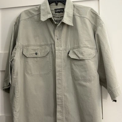 Vtg Levi Strauss Shirt Men's Large Metal Rivet Button Up Army Green short sleeve - Image 1 of 4