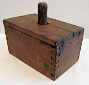 Molde/prensa de émbolo de mantequilla de cola de milano rectangular primitivo de colección - Imagen 1 de 7