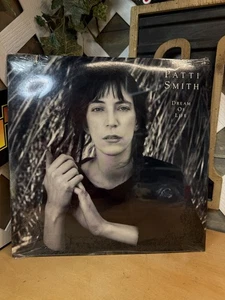 Patti Smith - Dream Of Life LP Arista AL-8453 Sealed Original 1988 Pressing - Picture 1 of 3