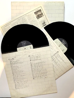 PINK FLOYD THE WALL IN SHRINK 2 LP JAPAN VINYL SET DAVID GILMOUR ROGER WATERS - Image 1 of 4
