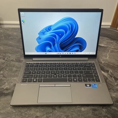 HP ZBook Firefly 14 pulgadas G8 i5-1145G7 2,6 GHz 4 GB DDR4 128 GB NVMe Windows 11 Pro Foto 1 de 4