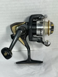Carrete de pesca giratorio vintage Daiwa Cabela's Tournament II 1000 - Imagen 1 de 13