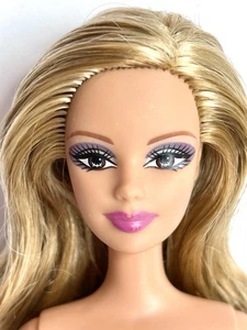 Barbie 2006 Fashion Fever Modern Trends #K9809 ReDress FF #X2235 braune Augen - Bild 1 von 6