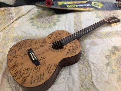 Horner HW 200 Acustic Guitar, 6 String, Many Signatures, VGC - Image 1 of 4