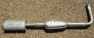 281-421 Nuevo silenciador central tubo caja de escape para Renault Clio 1.4 RN RT 1990-92 - Imagen 1 de 1