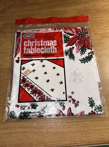 Poinsettia Christmas Tablecloths 52X70 Allied Plastic USA Plastic Vintage - Picture 1 of 2