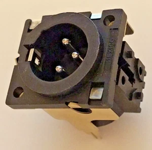 Lotto 10 Switchcraft PQG3MST102 XLR Pannello Montaggio PCB Plastica Linea Bilanciata Audio - Foto 1 di 12