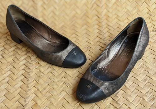 CHANEL CC décolleté in pelle con punta a cappuccio marrone metallizzato taglia 37 5 C EU 4 5 UK 7 5 US