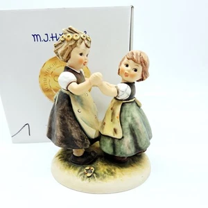 Goebel Hummel Spring Dance Figurine 6" Porcelain TMK 4 3 Line - Picture 1 of 9
