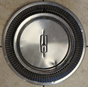 Oldsmobile Cutlass 14" 1970 Classic Wheel Cover Hubcap USED - Picture 1 of 7
