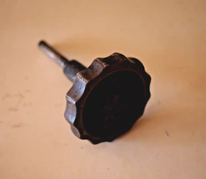 Machine Knob Cast Iron - 1 pc Vintage - 3" D, 2 3/4" long, 3/8" shaft - Picture 1 of 3