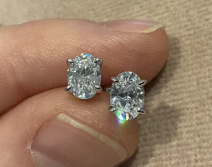 2.0 Carat Lab Created Diamond Oval Stud Earrings Set Platinum Plated Plated 925 - Picture 1 of 8