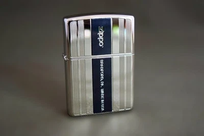Zippo Feuerzeug 29 Streifen Design Lack Schwarz - Bild 1 von 4
