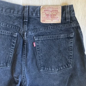 Vintage Levi's 550 Women’s Black Denim Tapered Leg Jeans Relaxed Fit Size 14 M - Picture 1 of 14