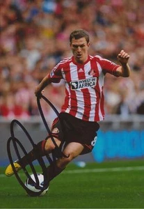 SUNDERLAND: CRAIG GARDNER SIGNED 6x4 ACTION PHOTO+COA - Picture 1 of 1