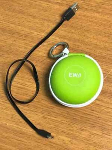 ALTAVOZ BLUETOOTH PORTÁTIL USADO EWA A106 VER 2.0 CON ESTUCHE DE VIAJE NEGRO VERDE - Imagen 1 de 13