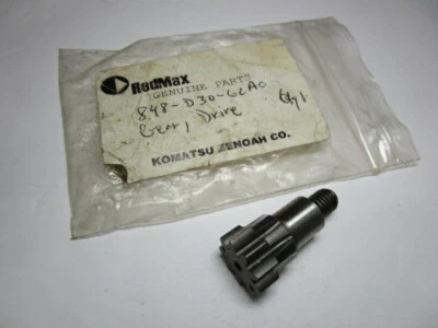 Transmisión de engranajes de cortasetos RedMax genuina 848-D30-62AO para HTZ2400, CHTZ2400 Foto 1 de 4