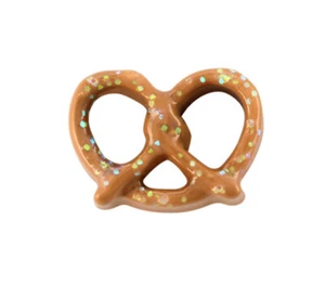 Autentico Ciondolo Origami Gufo SPARKLE SOFT PUB PRETZEL Smalto Galleggiante ALIMENTO - Foto 1 di 3