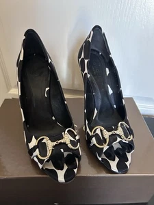 Vintage Gucci Size 6 Animal print Horsebit Peep Toe Pump - Picture 1 of 4